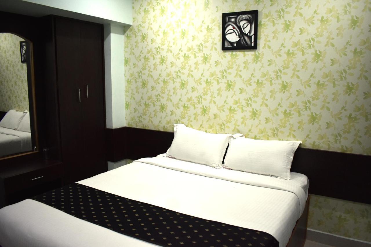Hotel Apple Park Annexe à Tiruchirappalli Extérieur photo